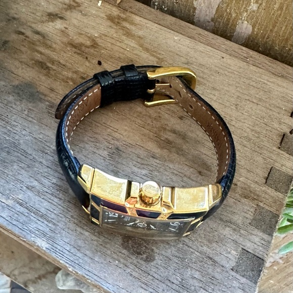 Women's AQUASWISS Avalon AVLD001 Swiss Watch Diamond Accent New Battery Running - Picture 5 of 14